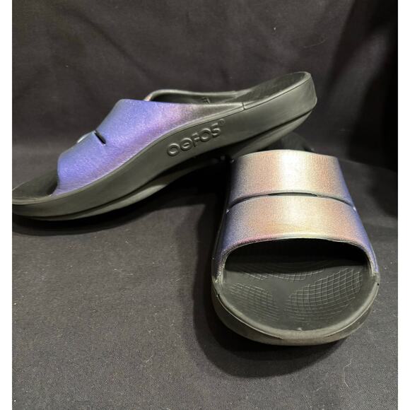 Men’s Women’s OOFOS OOAHH Luxe Slide Sandals Midnight Spectre Metallic M 9 W 11 - Picture 2 of 4
